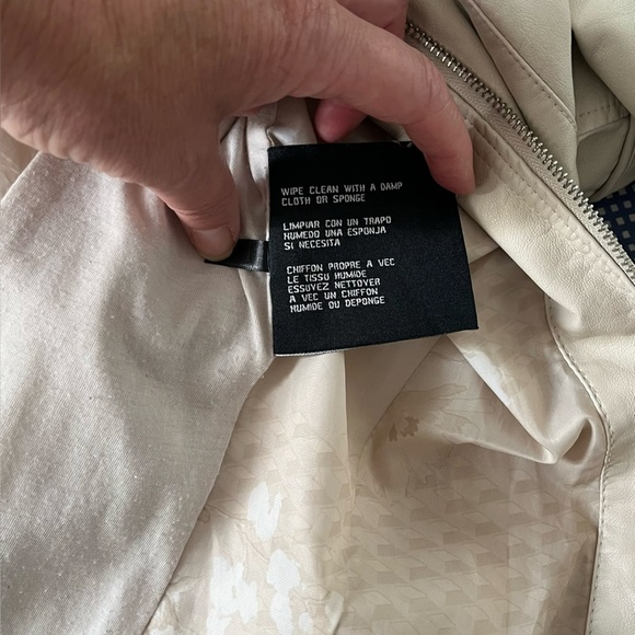 Guess Cream Faux Leather Jacket Moto Feminine Size XL Lightweight Neutral Y2K - Picture 14 of 16